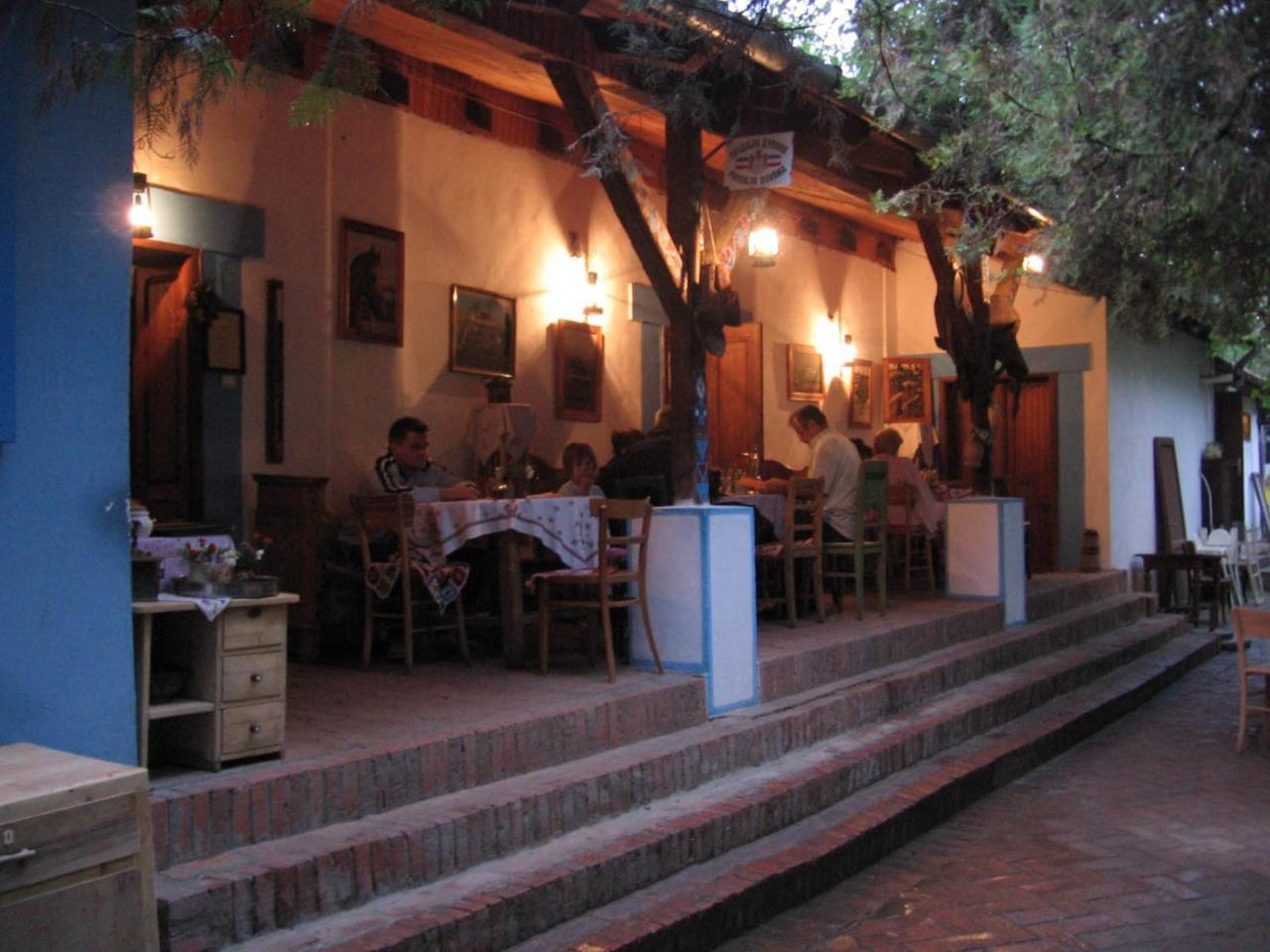 Hotel Salas 137 Cenej Exterior foto